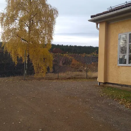 Polhem Bed & Breakfast-3